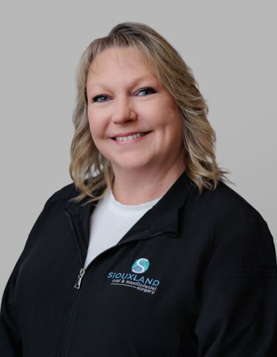 Theresa- Administrative Assistant